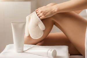 Poils incarnés prévention exfoliation peau douce épilation